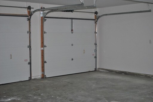 Building Photo - 312 Minnie St
