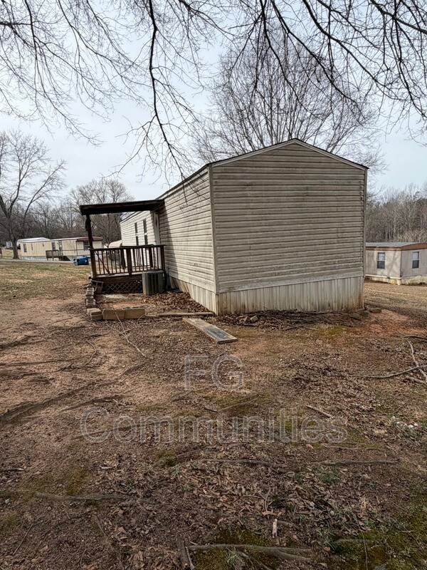 Building Photo - 1754 Zion Rd