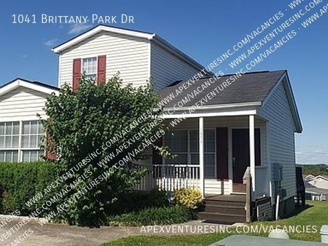 Photo - 1041 Brittany Park Dr House