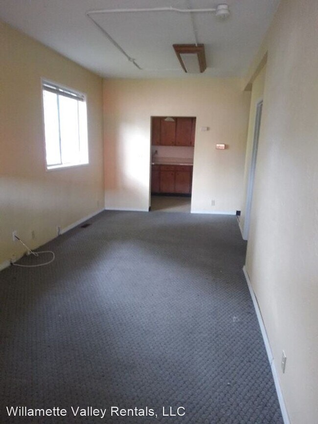 Foto del edificio - 1102-1102 NW Van Buren Ave