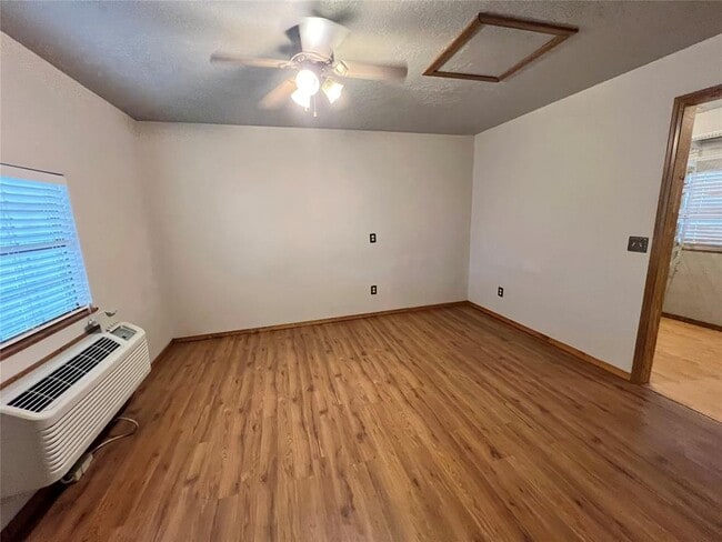 Foto del edificio - 714 N 5th St