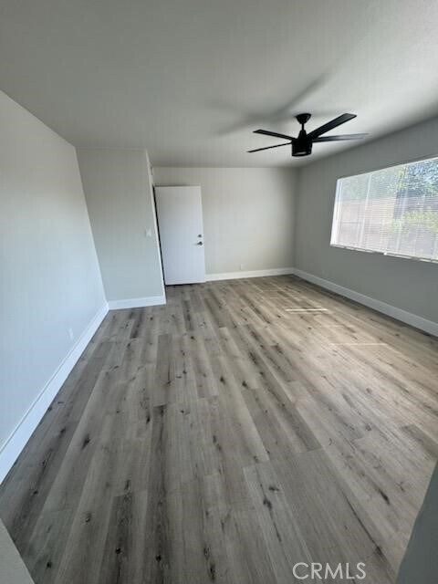 Foto del edificio - 600 N Rose Ave