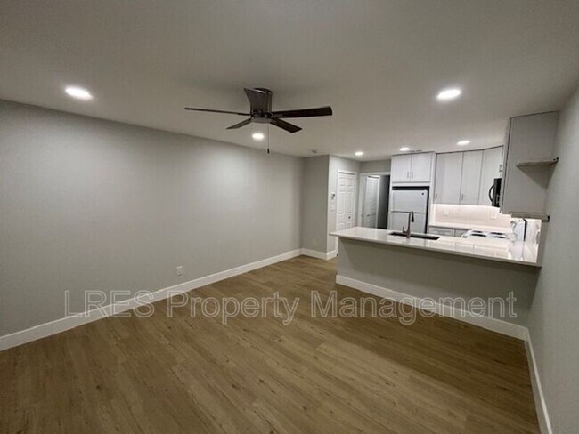 Foto del edificio - 1031 Columbia Ave