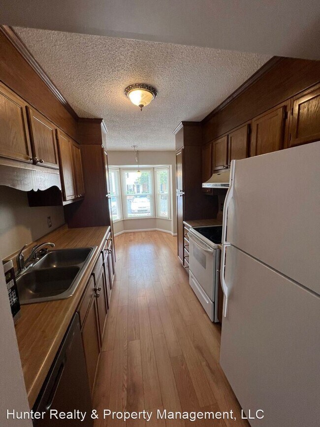 Foto del edificio - 2 br, 2.5 bath House - 416 Herndon Drive