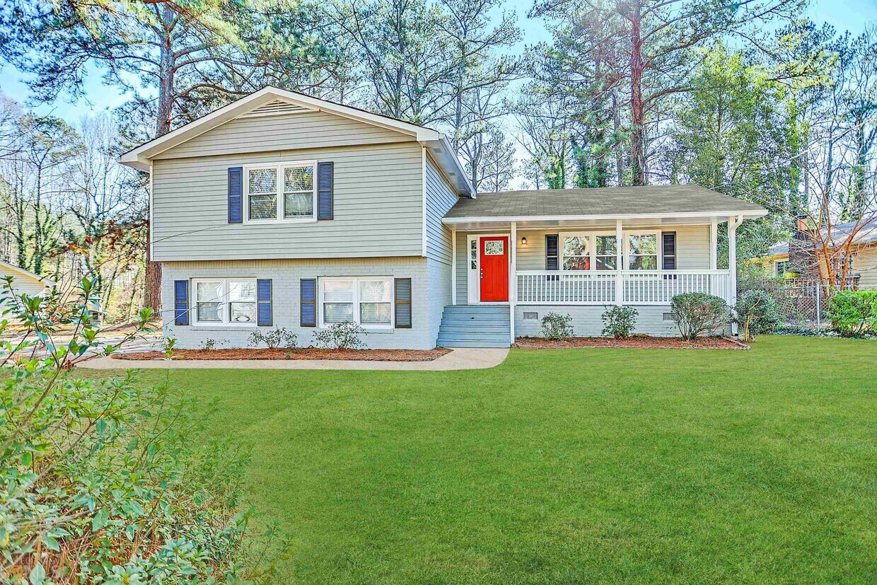 5410 Panola Way Ln, Lithonia, GA 30058 House for Rent in Lithonia, GA