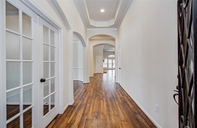 Foto del edificio - 28666 Pleasant Forest Dr