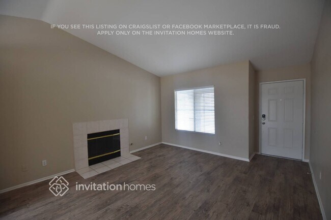 Building Photo - 1721 G Ct