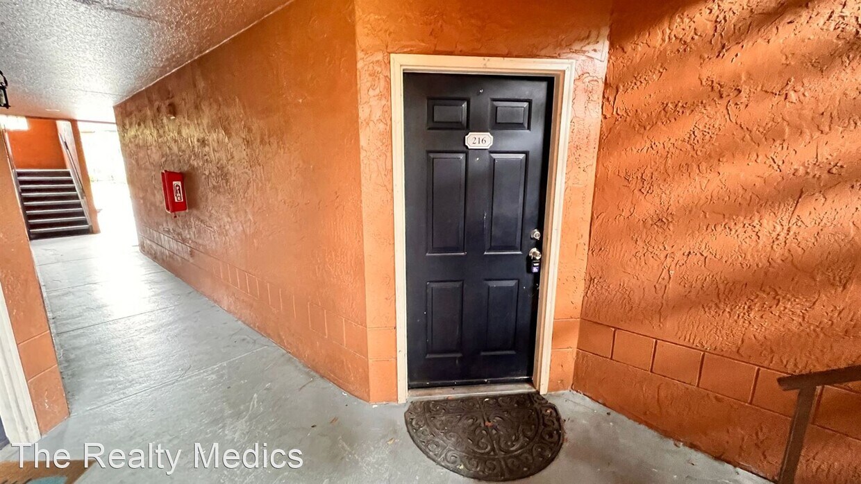 Primary Photo - 1 br, 1 bath House - 5104 Conroy Road Unit 16