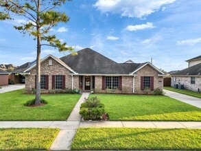 Building Photo - 2714 Brahman Dr