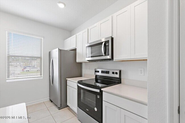 Foto del edificio - 235 Sage Br St