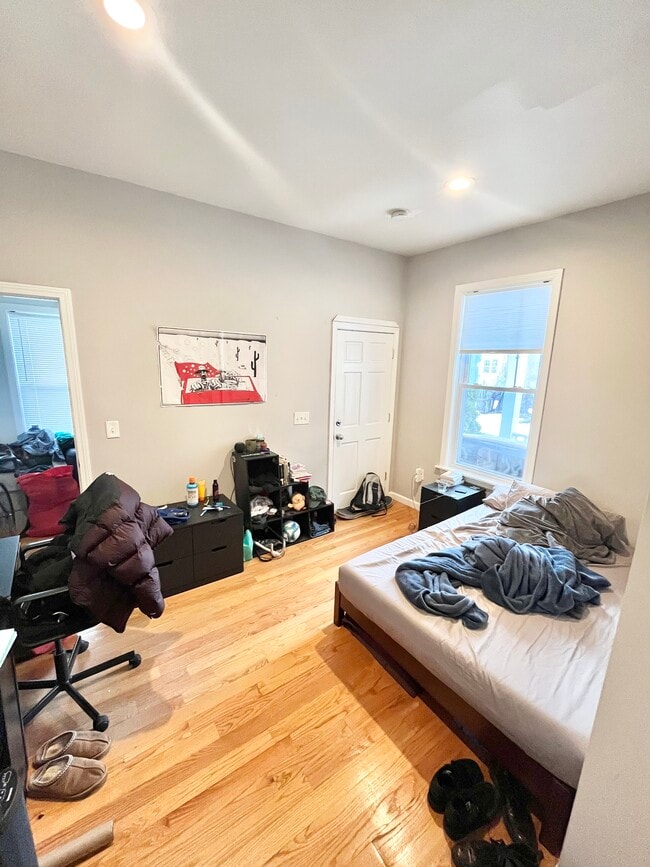 Building Photo - 45 Allston St