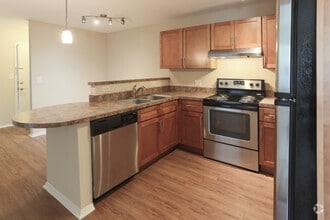 Kitchen - The Crest at Princeton Meadows