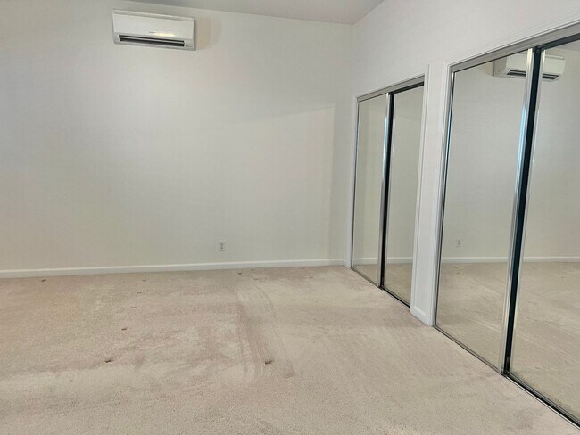 Foto del edificio - 3 Bedroom / 2.5 Bathroom House for rent in the Waiolani Mauka Subdivision. Pet friendly!