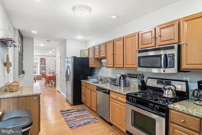 Foto del edificio - 2040 Orleans St