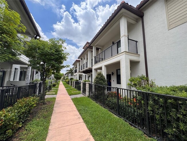 Building Photo - 4760 NW 83rd Pky