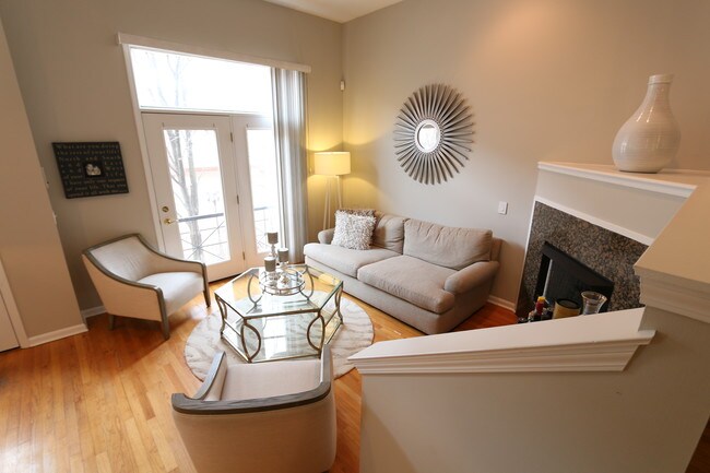 Foto del edificio - 1215 W Lexington St