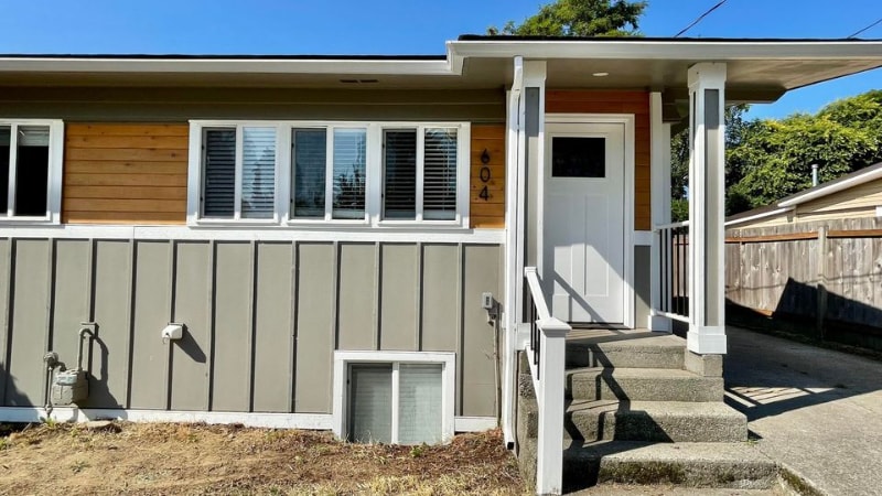 Photo - 604 Camas Ave NE (Renton, WA)