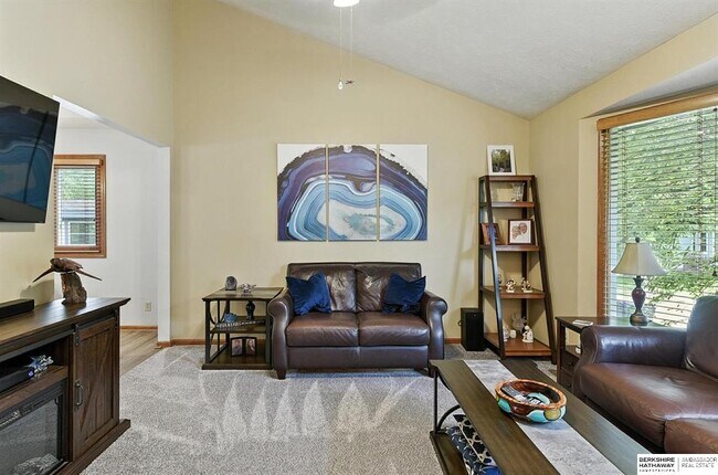 Foto del edificio - 1516 N 144th Avenue Cir