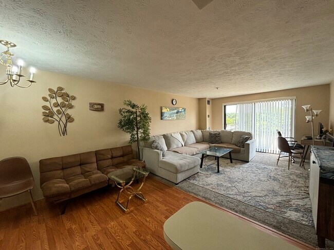 Foto del edificio - 111 deKoven Drive