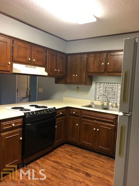 Building Photo - 106 Hawthorne Rd