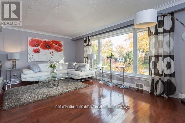 Photo du bâtiment - 248 Park Home Ave