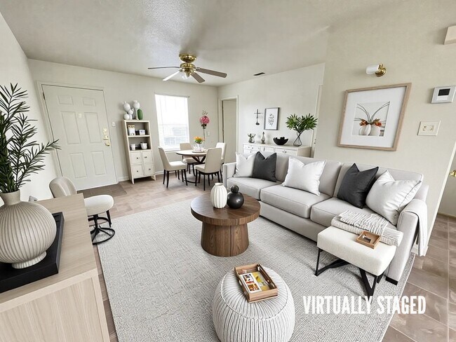 Foto del edificio - 5706 Redstone Dr