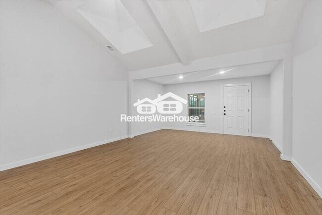 Foto del edificio - Renovated home in Richardson Ready to Be Your Home