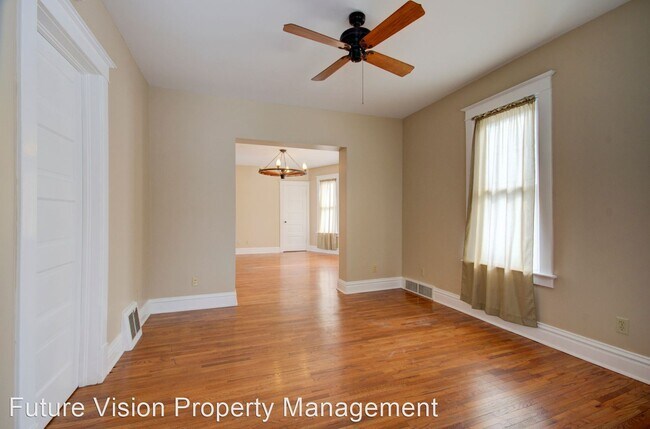 Foto del edificio - 4 br, 2.5 bath House - 808 Kelly Ave Unit F