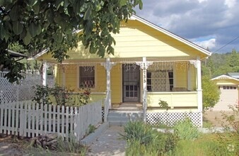 Building Photo - 18735 Main St