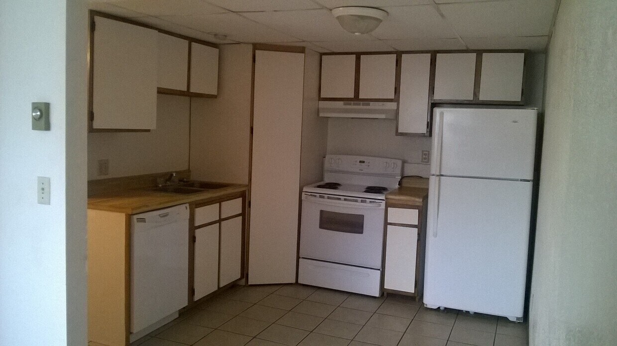 Primary Photo - 167 5th Ave SE