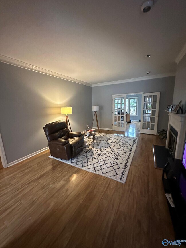 Foto del edificio - 324 Inverness Dr SW