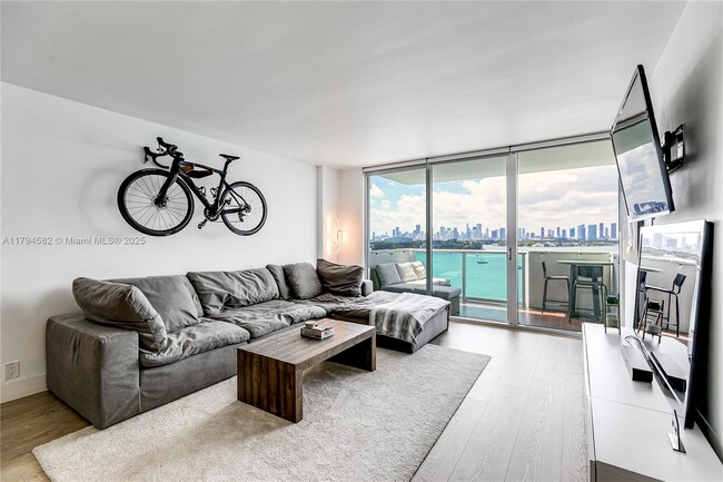Foto del edificio - 1200 West Ave