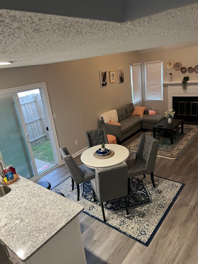 1940 Woodgate Arch, Chesapeake, VA 23320 Townhome Rentals in