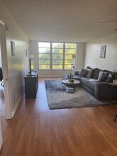 Building Photo - 2661 S Course Dr