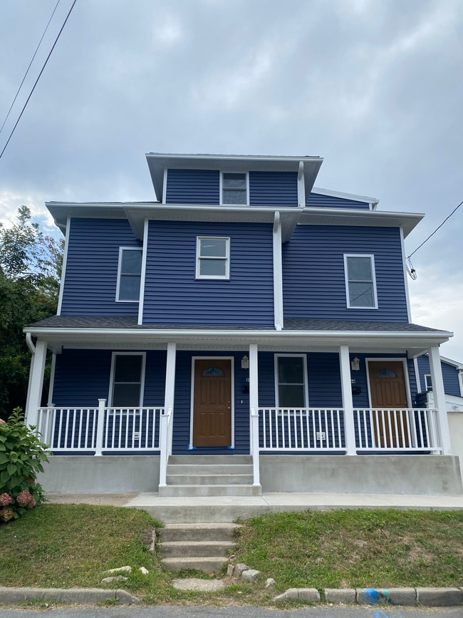 Building Photo - 284 Berkeley Rd