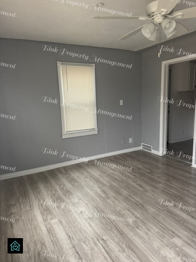 Foto del edificio - 15808 Southfield Fwy