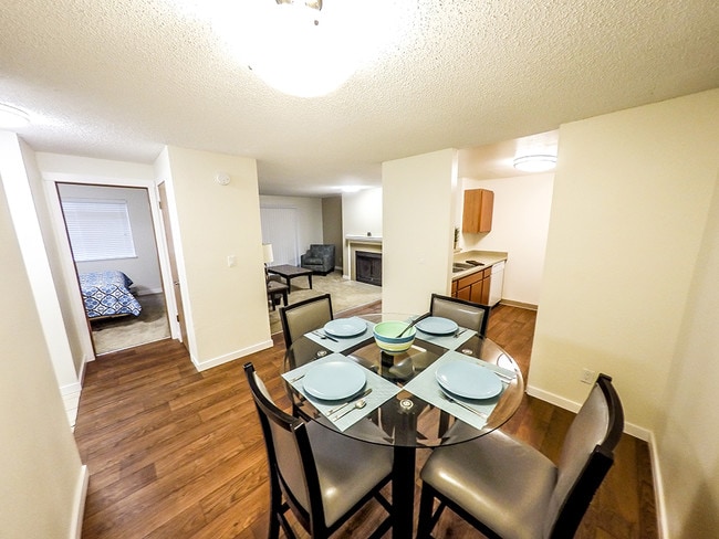 Building Photo - ReNew Forest Creek