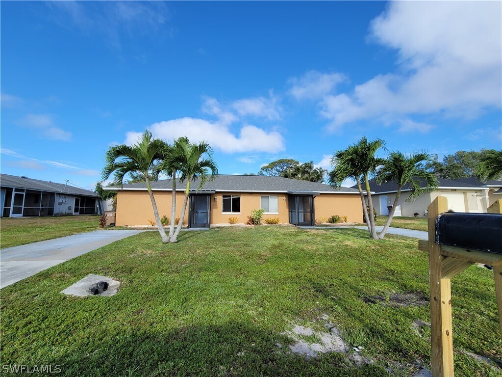 Primary Photo - 4530 SW 7th Pl