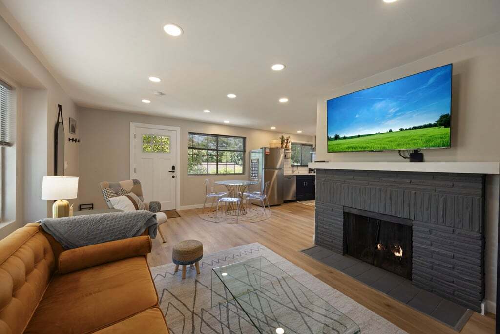 Foto principal - 5116 S Brighton St