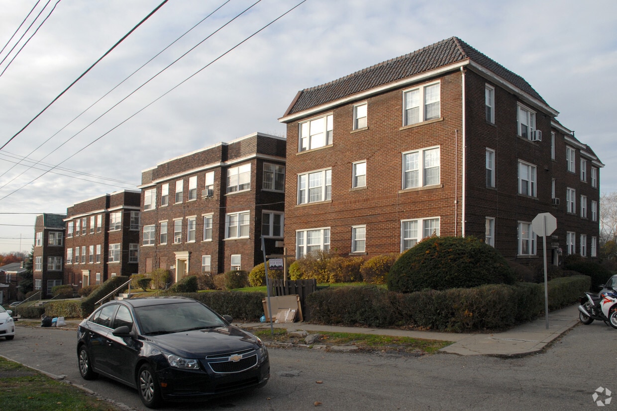 Building Photo - Wendover Street Apartments
