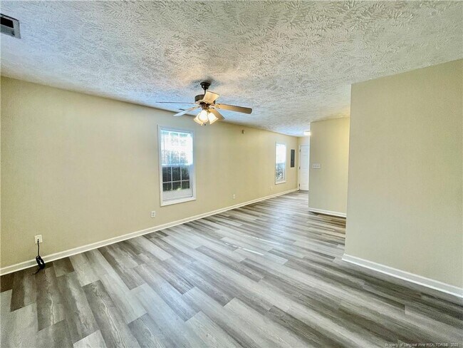 Building Photo - 3721 Betts Dr