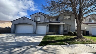 Building Photo - 43108 Fenner Ave