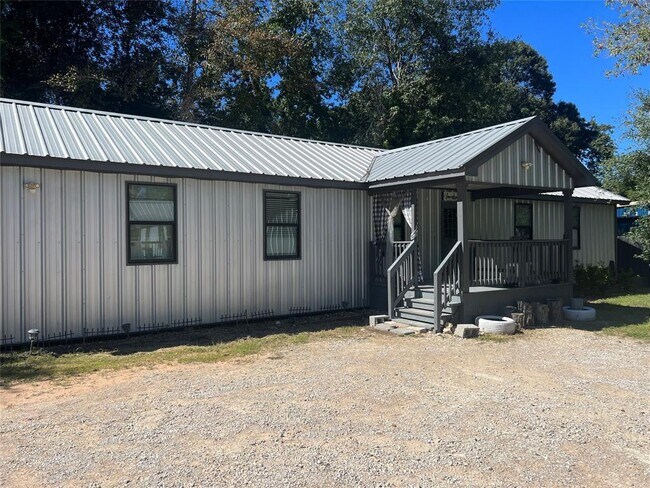 Building Photo - 18222 Bonnie Alice Dr