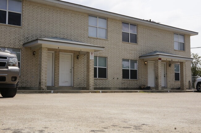 100 Sullivan Ave