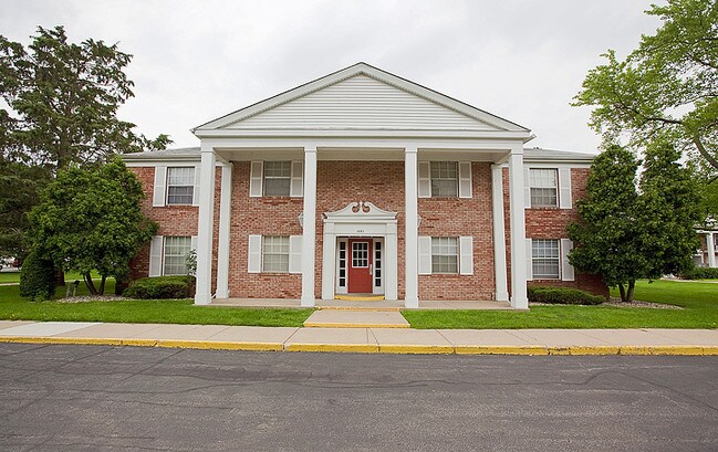 Foto del edificio - Riverside North Apartments