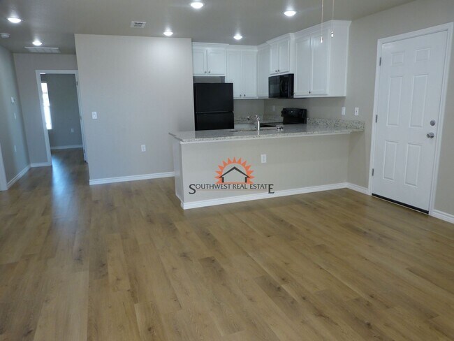 Building Photo - 3132 Westminster Dr.