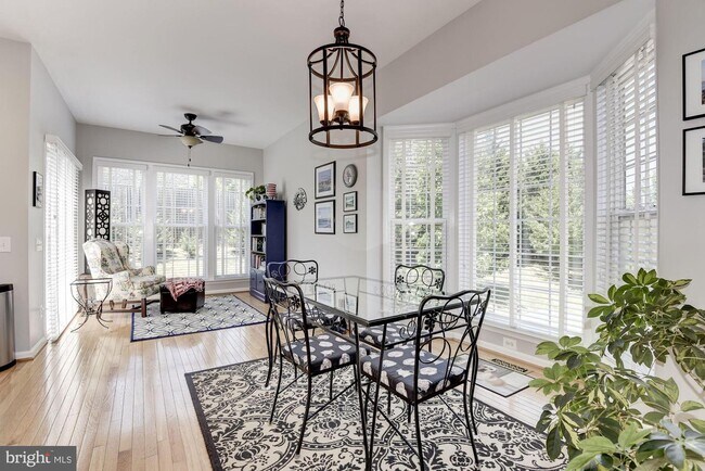 Building Photo - 6362 Levtov Landing