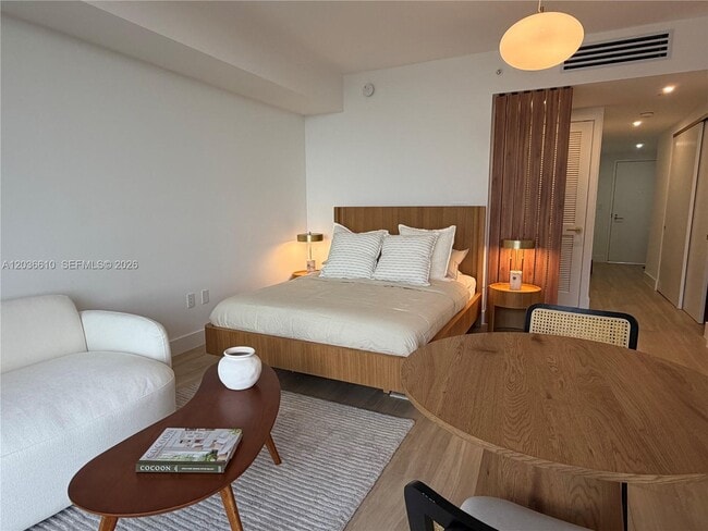 Foto del edificio - 90 NE 32nd St