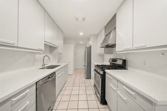 Building Photo - 2014 McDuffie St