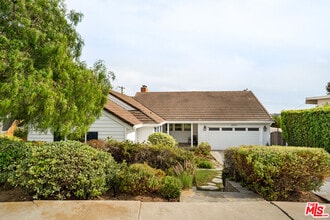 Building Photo - 8375 Zitola Terrace